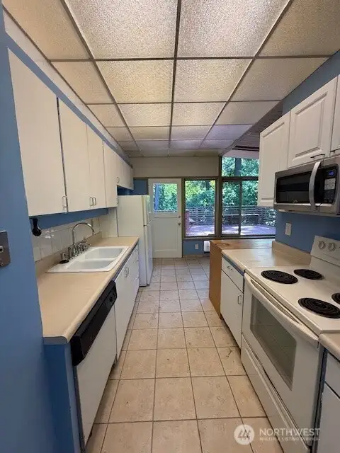 Kitchen ready for your updates