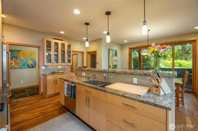 Open kitchen / dining with separate walk in pantry.