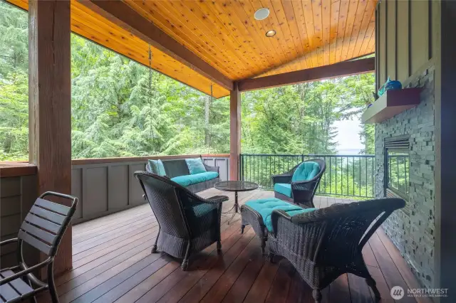 Entertainers delight! With views of Fairhaven and Bellingham Bay