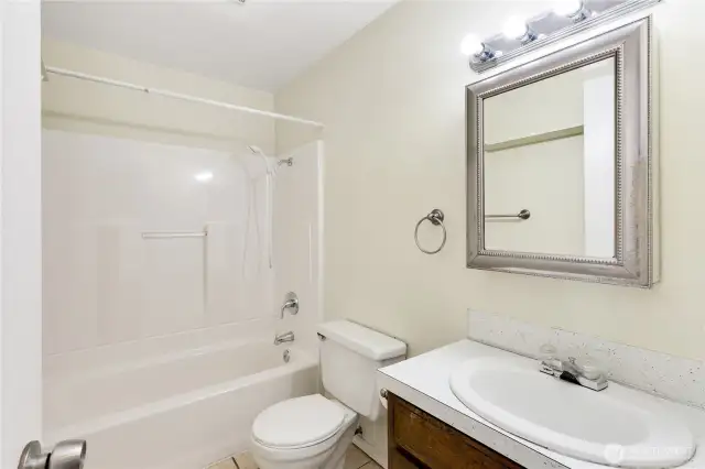 Main bathroom