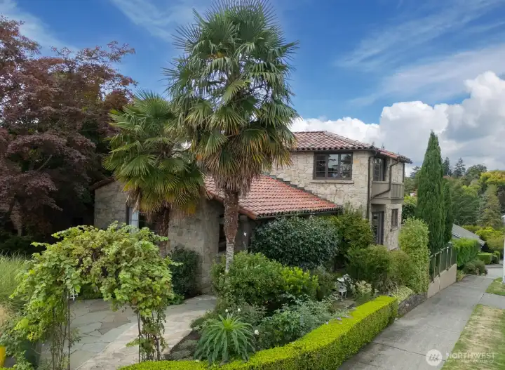 Welcome to 4315 52nd Ave NE!  This home is one of only a few stone-built homes in Laurelhurst.  Come see what quality construction and modern elegance brings!