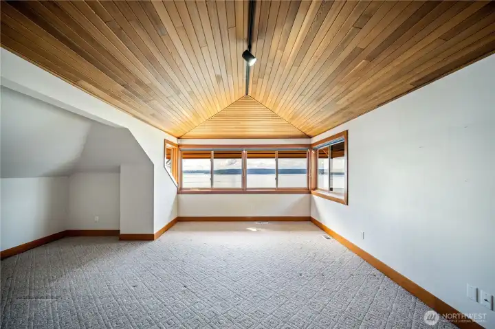 Upstairs is perfect for office/craft room