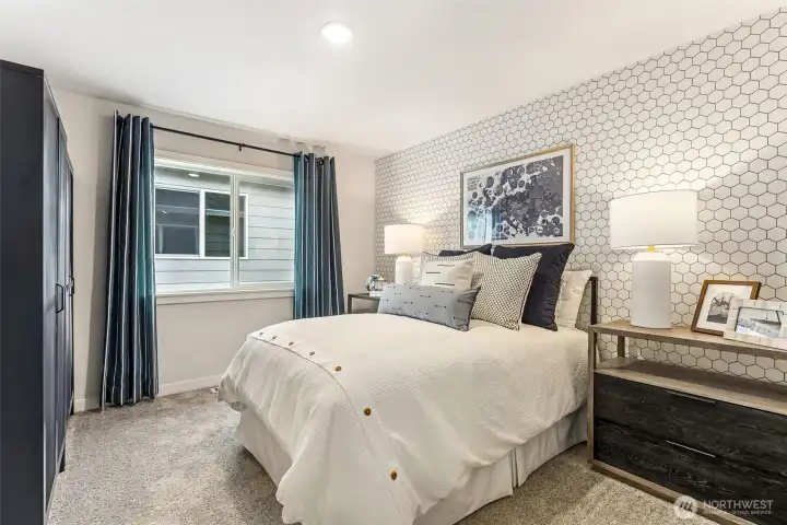 Disclaimer Secondary photos of same floor plan on different lot in different community: Photos are from another Luna, finishes, upgrades, and features may vary.