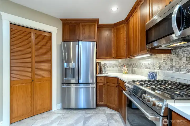 Extra Pantry Space in Kitchen