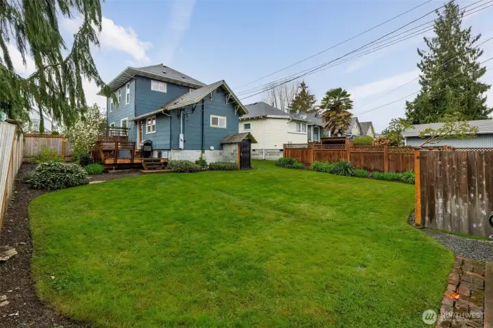 Large level lot + endless potential.