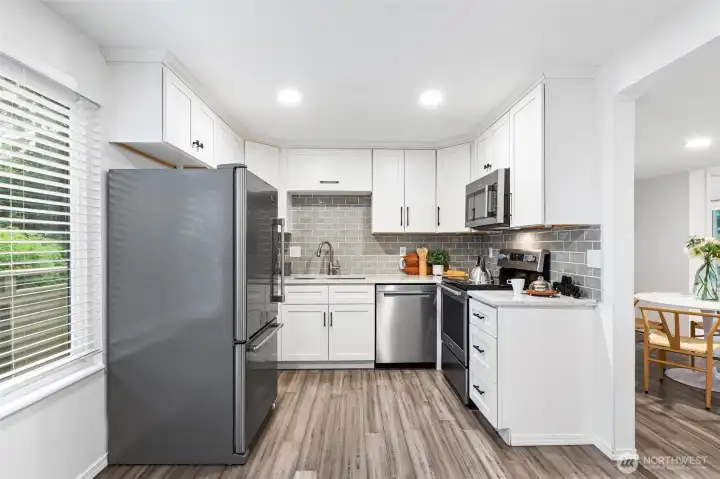 Newer shaker and quartz counter