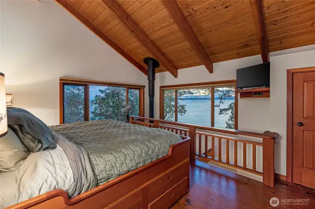 guest house bedroom has stunning views from all rooms and a private deck