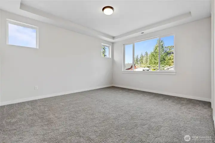 Photos of a similar home; same floor plan, colors, finishes, & upgrades may vary.