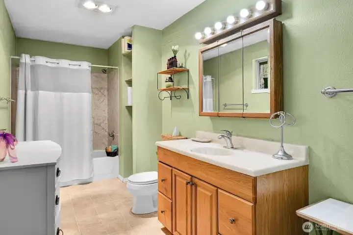 Upstairs Guest Bathroom