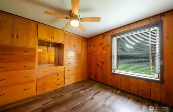 Bedroom2