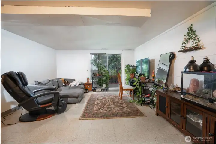 Downstairs ADU opens to back yard