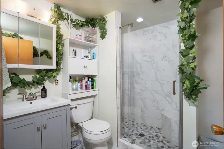 Downstair bathroom