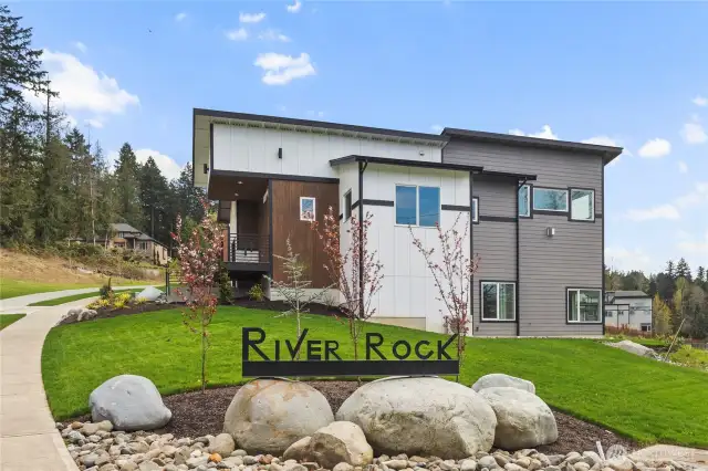 River Rock is a 14 Lot Community Just off the Rivers Edge in Auburn. All Homes have Views of the River & Park, Close to Shopping and Easy Commute to Hwy 167- I-5