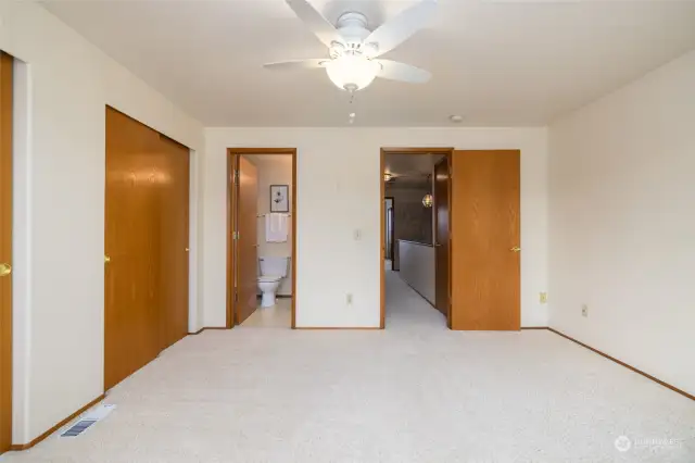 Upper level guest bedroom