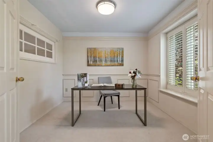 Additional room attached for primary. Great office/hobby room or nursery.