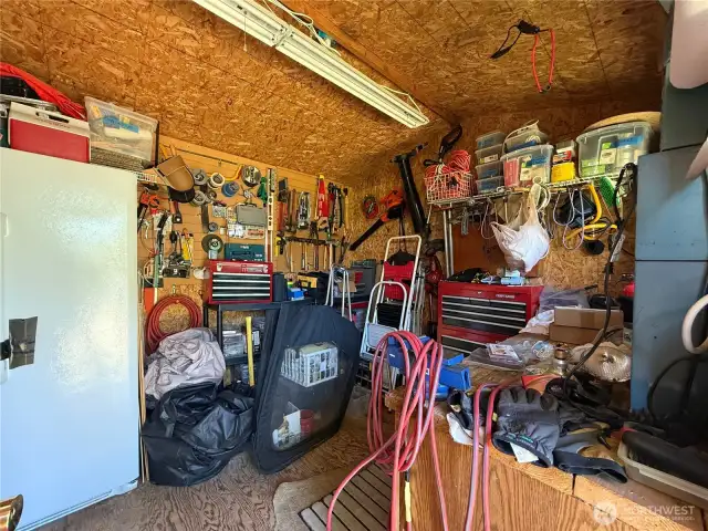 Detached shop.