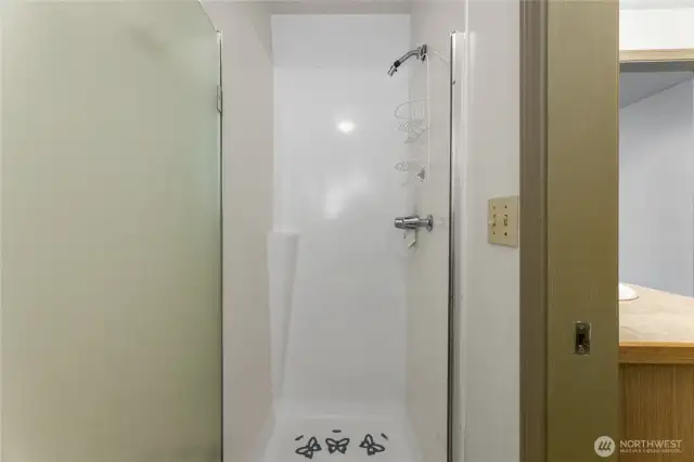 2nd Primary Bathroom