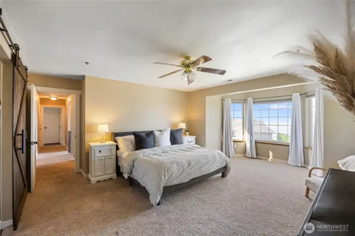AMAZING views from this room - city, mountains, river!