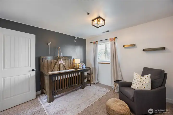 4th upstairs bedroom