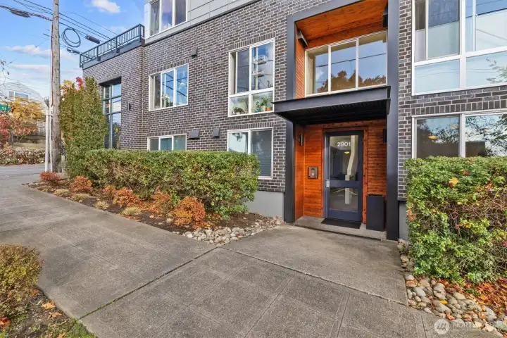 Main building entrance on 29th Ave S