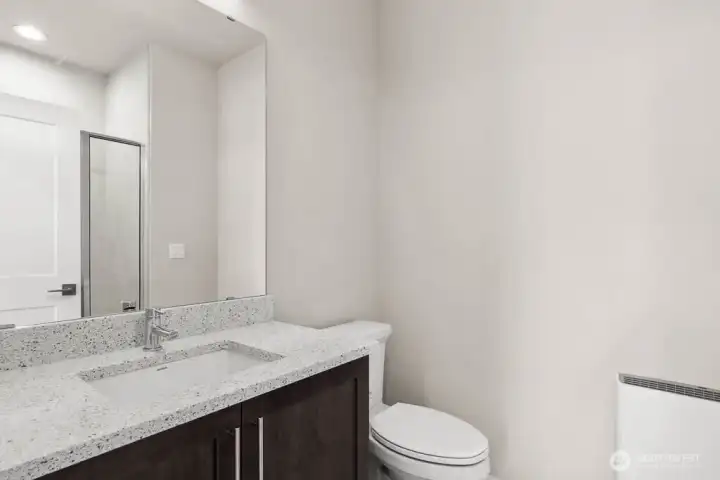 Lower level 3/4 bathroom
