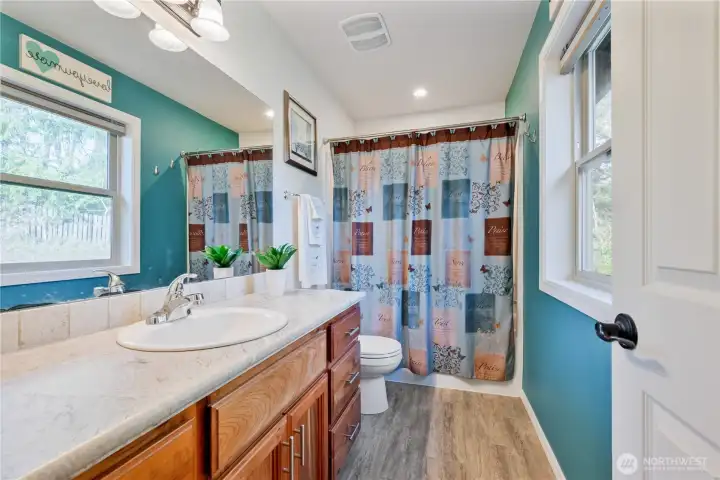 Primary Ensuite Primary Ensuite