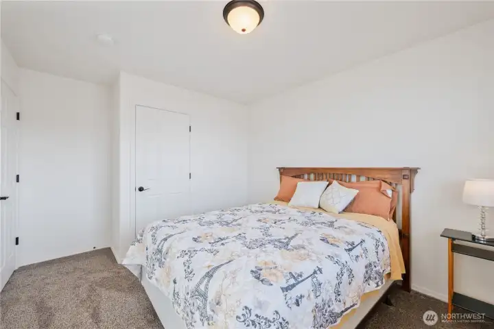 2nd Bedroom 2nd Bedroom