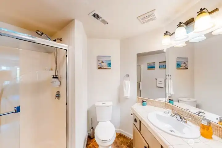 Main Bathroom