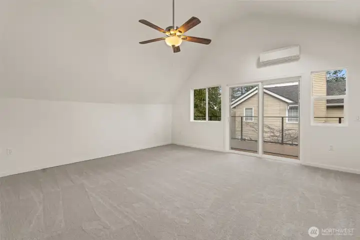 Bonus Room or 2nd Primary Suite