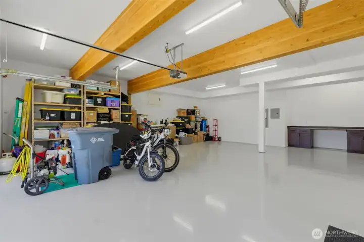 4 car garage is spotless 4 car garage is spotless