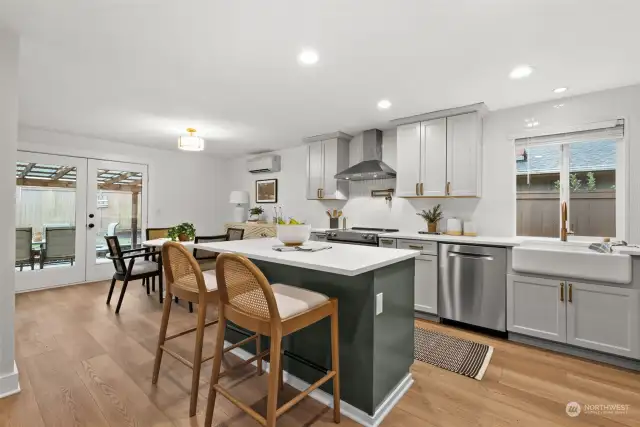 The kitchen brings such warm colors to make you feel so comfortable.