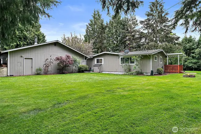 Beautifully kept lawn and yard makes this property seem like your own personal park.