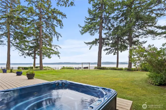 Soak in Your Island Oasis~