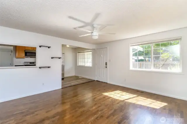Living Room Vacant