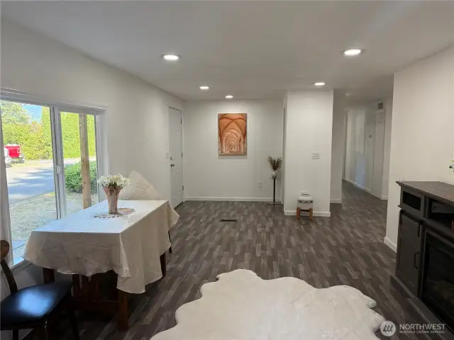 Living room as exiting third bedroom-