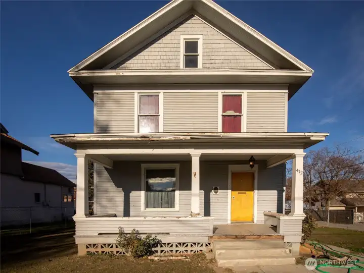 Front, photo a few years old so house can be seen