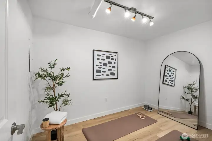 A fantastic BONUS room, perfectly suited for a home office, gym, or additional storage.