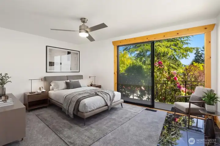 Primary Bedroom w/Walk-in Closet & Ensuite Bath