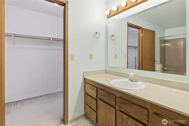 Primary bath upstairs, access from main hallway and from closet area Primary bath upstairs, access from main hallway and from closet area