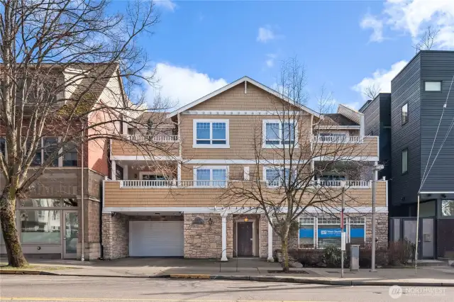 Enjoy the conveniences of California Ave living without the noise. The work's all done for you, welcome home!