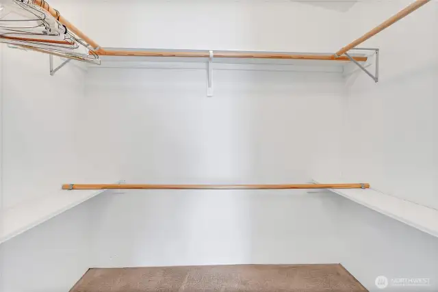 Nice size walk-in closet in the primary suite.