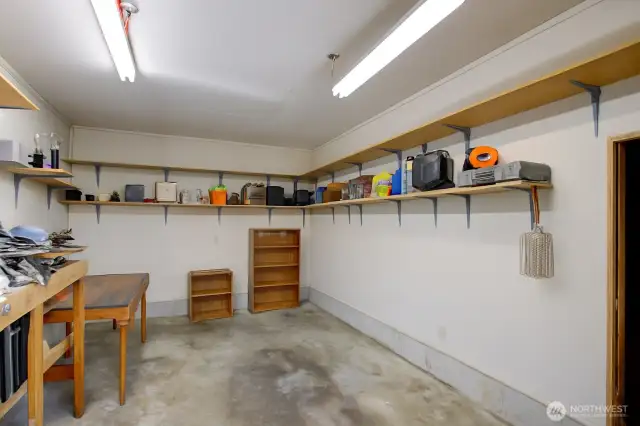 Photo has been virtually decluttered.
