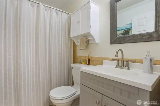 Full Bathroom