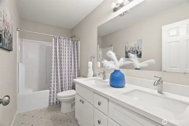 Guest Bath with Dual Sink