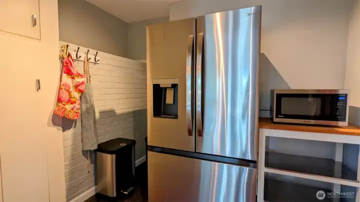 Large walk-in Pantry with built-ins!
