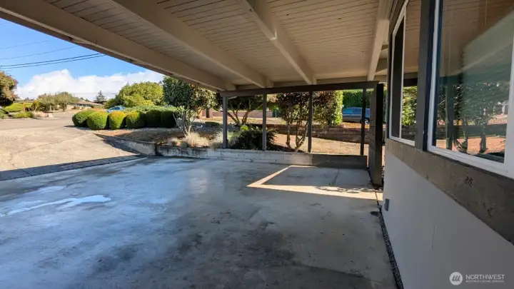 Carport