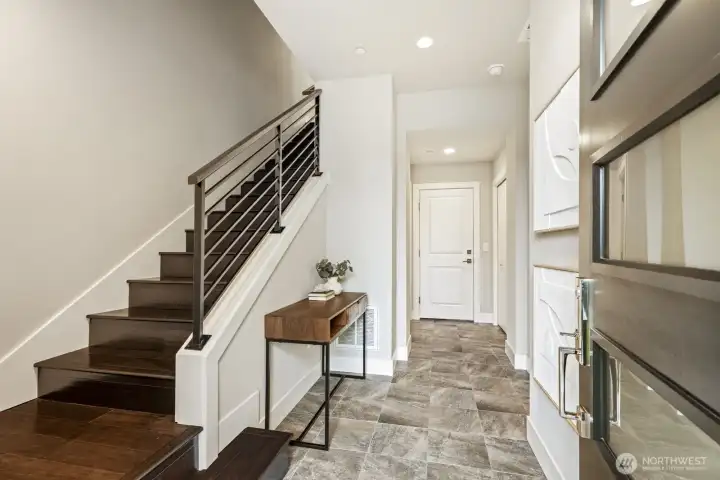Walk in and fall in love! This is where Bothell proves you can have it all!!