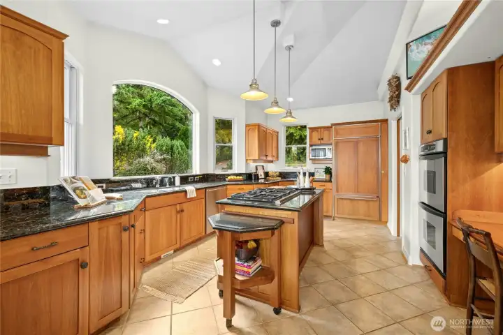 Expansive Kitchen with Tons of Storage