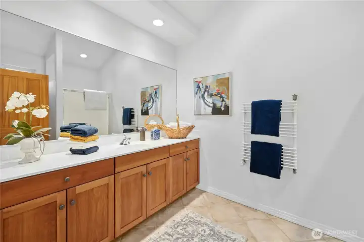 Main Floor Bath with heated towel bars.