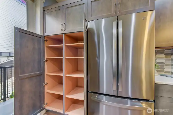 Good size storage pantry